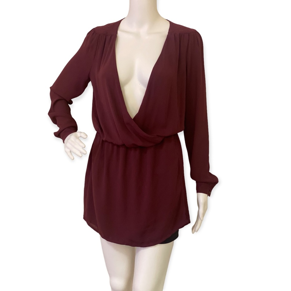 Caché Maroon Casual Open Back Top